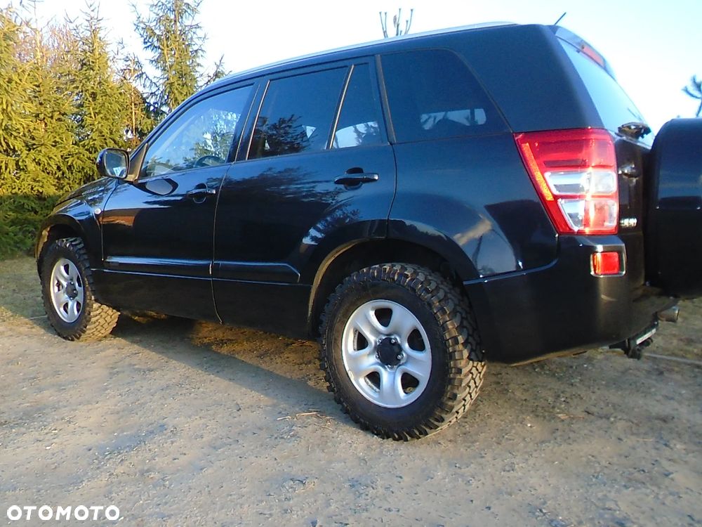 Suzuki Grand Vitara 2.0 Comfort - 6