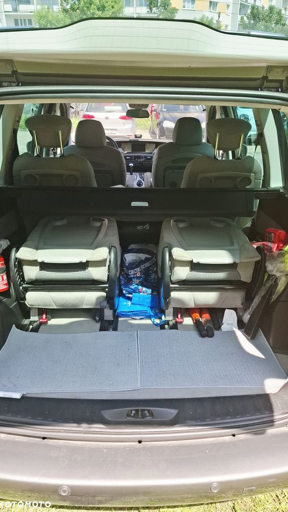 Peugeot 807 2.0 HDi Premium - 10