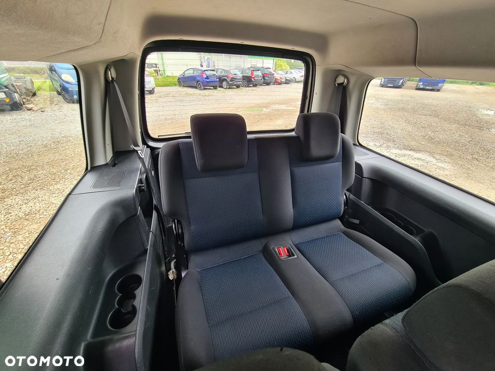 Volkswagen Caddy 2.0 (7-Si.) Maxi Family - 17