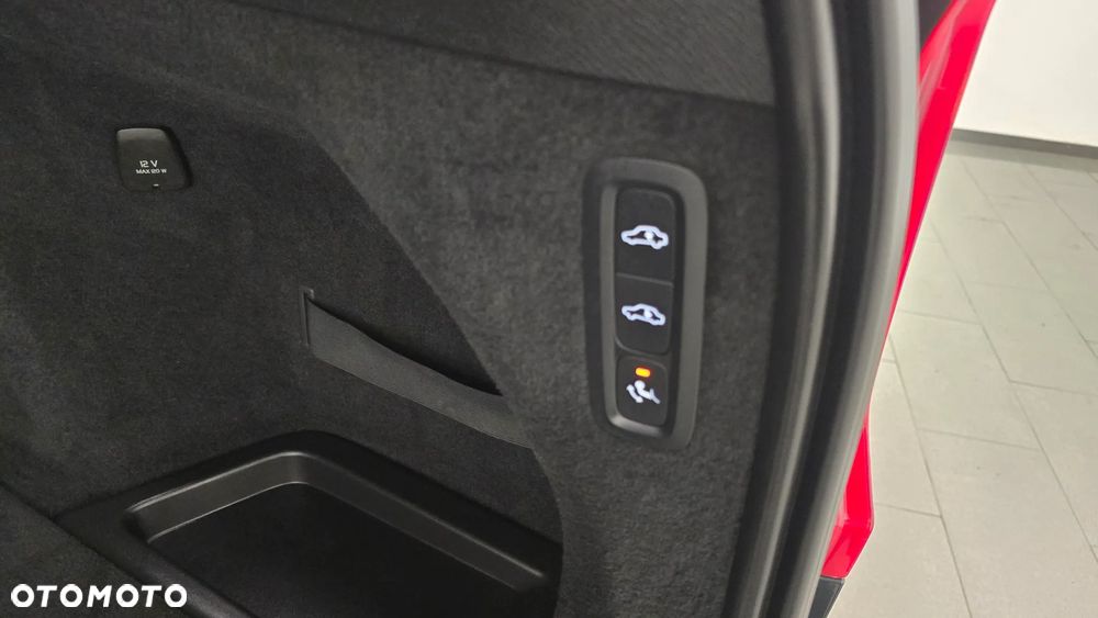 Volvo XC 90 B5 D AWD Geartronic RDesign - 11