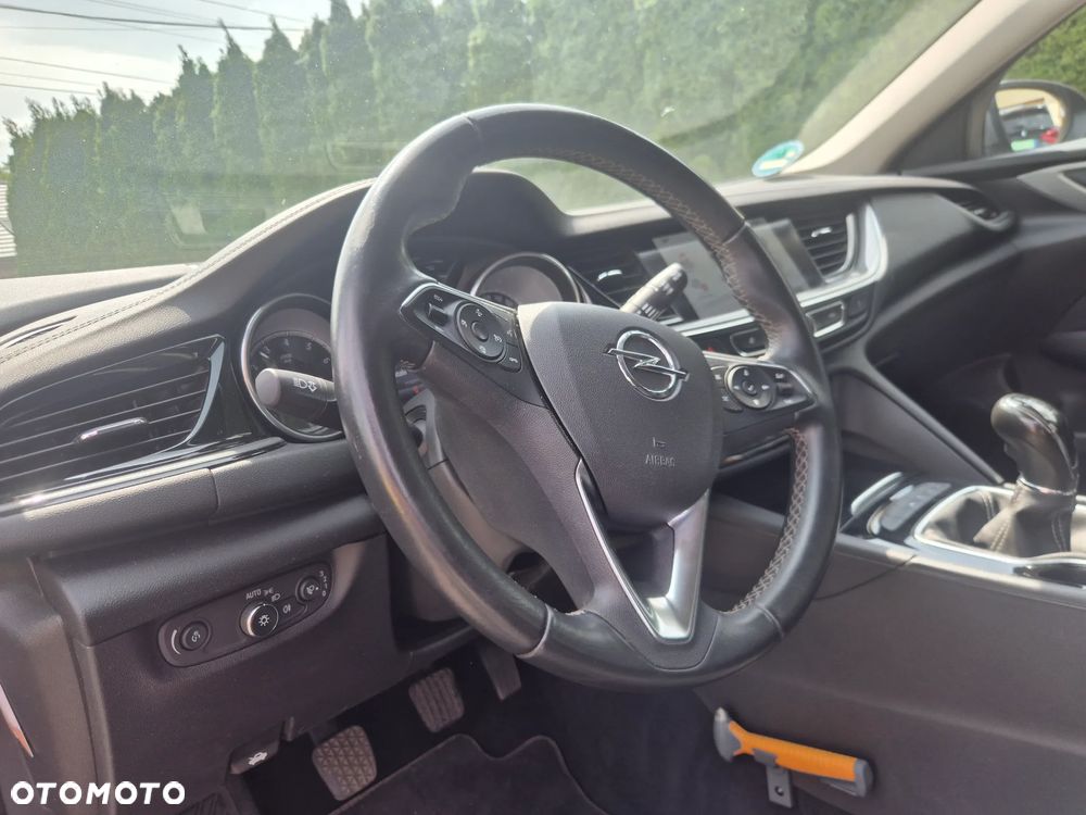 Opel Insignia 1.5 DI Turbo - 15