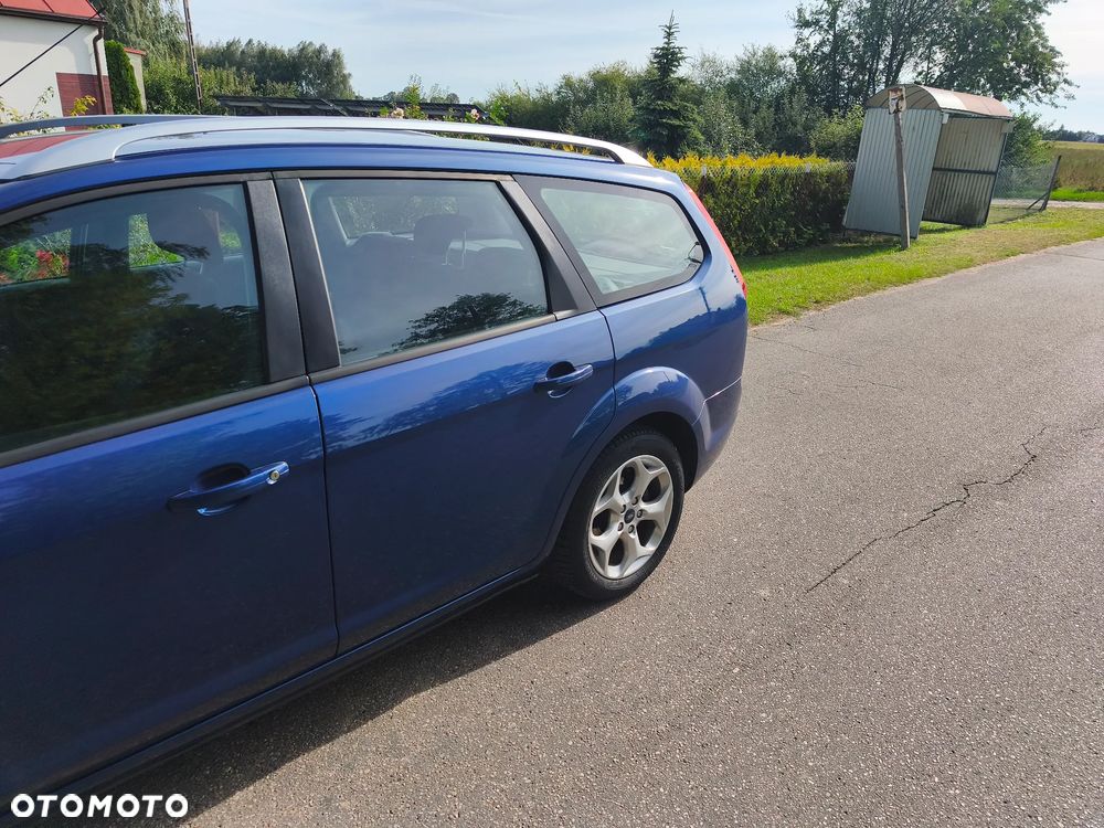 Ford Focus 1.6 TDCi Ambiente - 3
