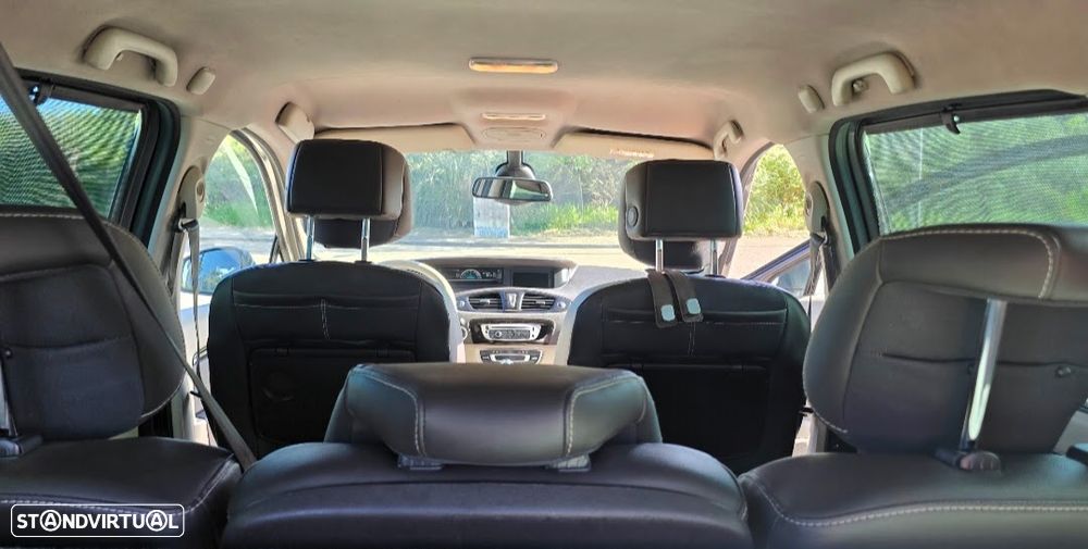 Renault Scénic 1.5 dCi Exclusive SS - 12