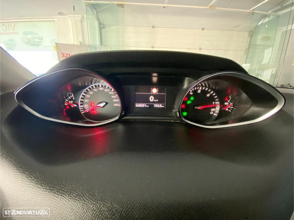 Peugeot 308 SW BlueHDi 100 Stop & Start Active - 33