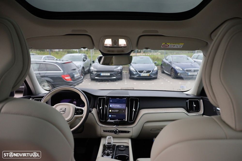 Volvo XC 60 2.0 T6 PHEV Inscription AWD - 25