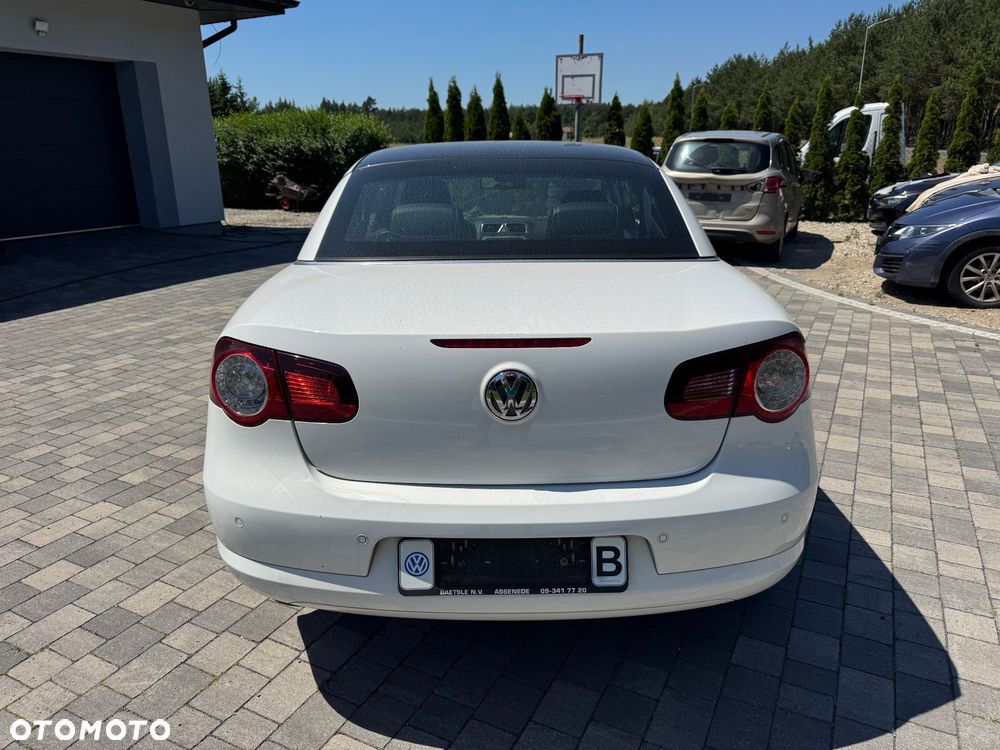 Volkswagen Eos 2.0 TDI DPF Exclusive - 16