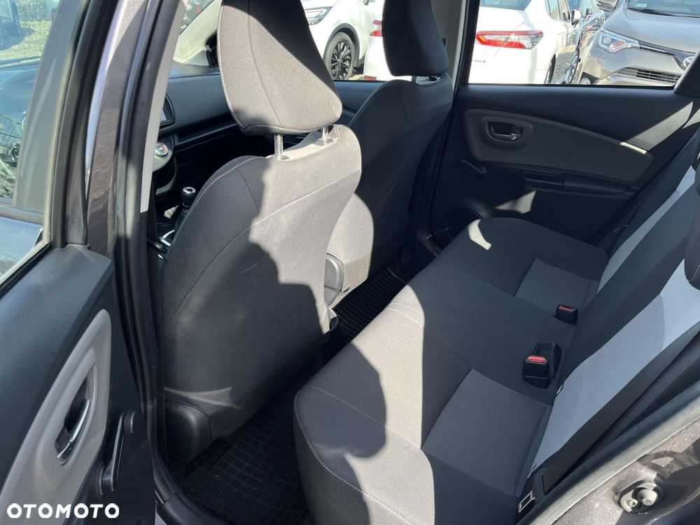 Toyota Yaris 1.5 Premium - 16
