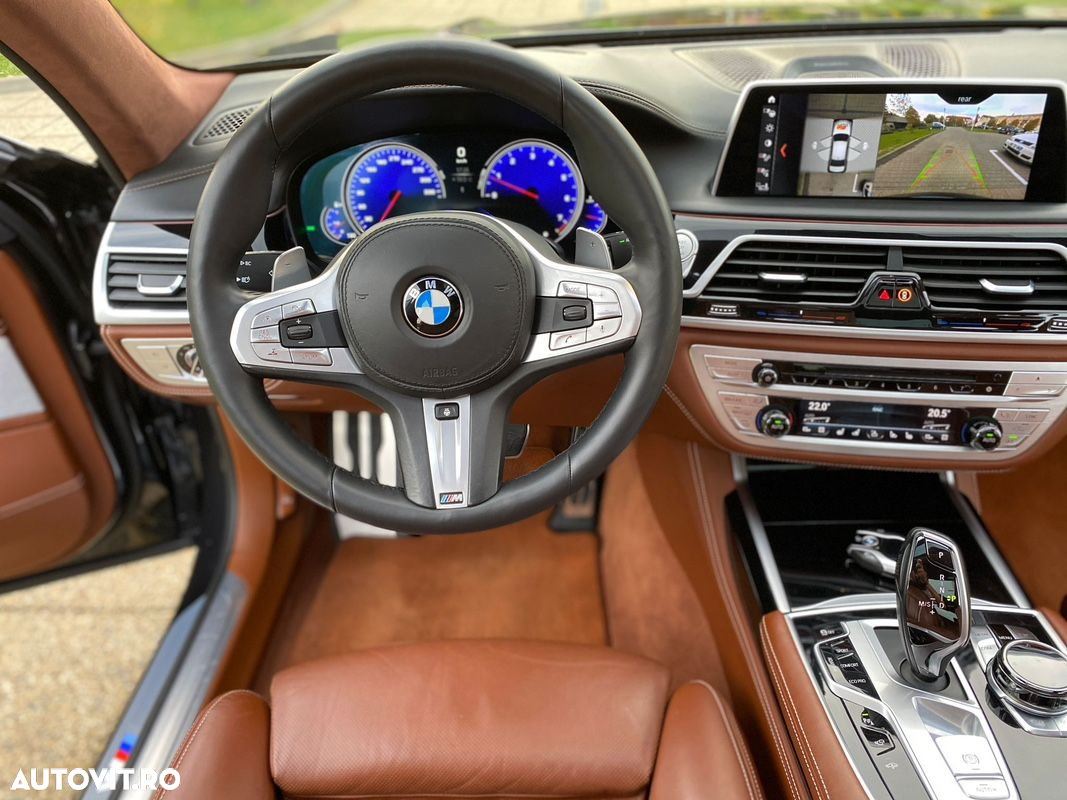 BMW Seria 7 750Li xDrive - 19