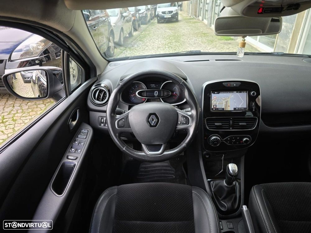 Renault Clio Sport Tourer 1.5 dCi Limited - 22