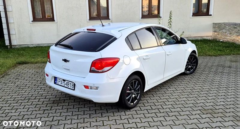Chevrolet Cruze 1.6 LT+ - 33