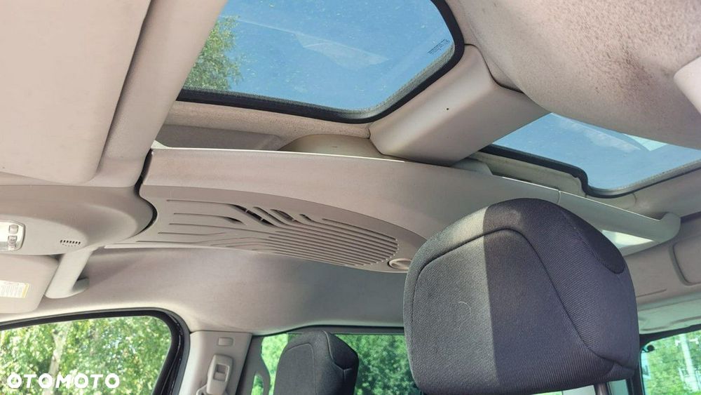 Peugeot Partner Tepee HDi FAP 110 Outdoor - 18