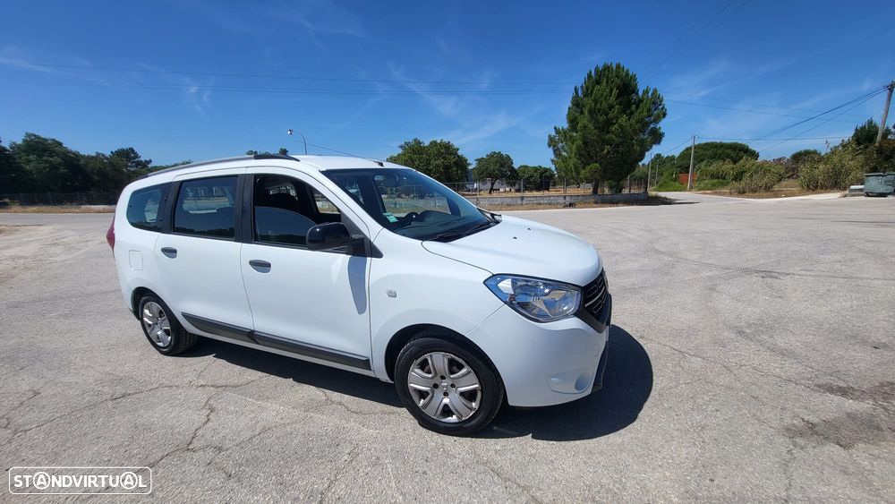 Dacia Lodgy Blue dCi 95 Essential - 2