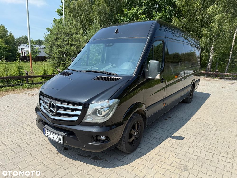 Mercedes-Benz Sprinter - 2