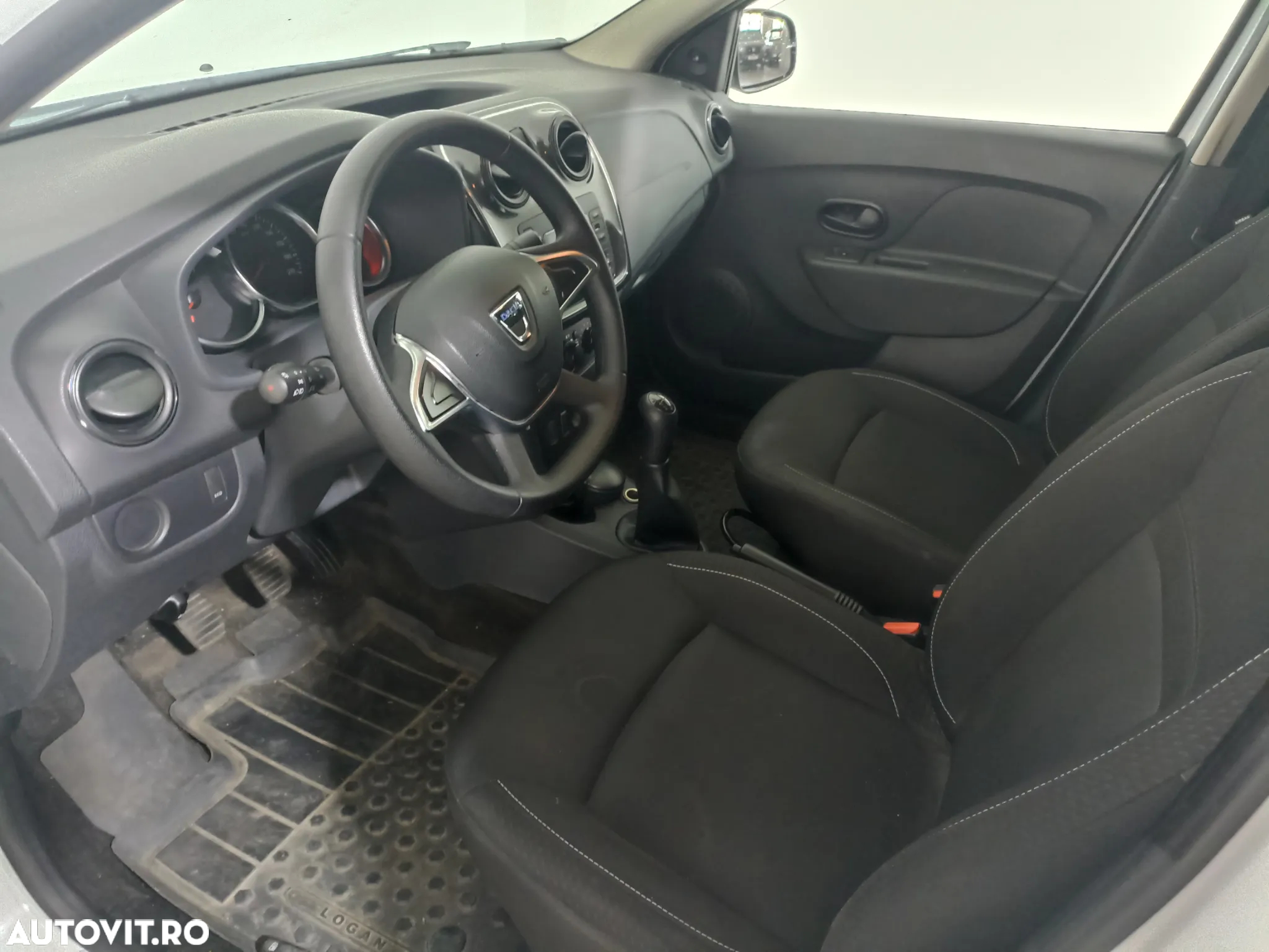 Dacia Logan 0.9 TCe SL PLUS - 12