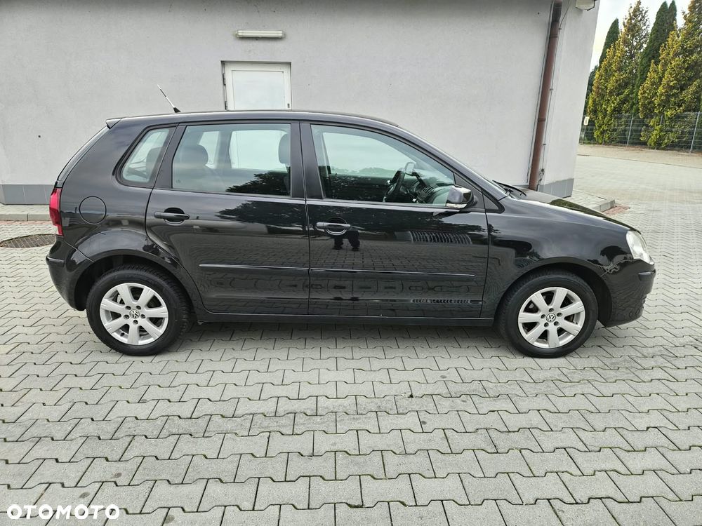 Volkswagen Polo 2006 photo 5