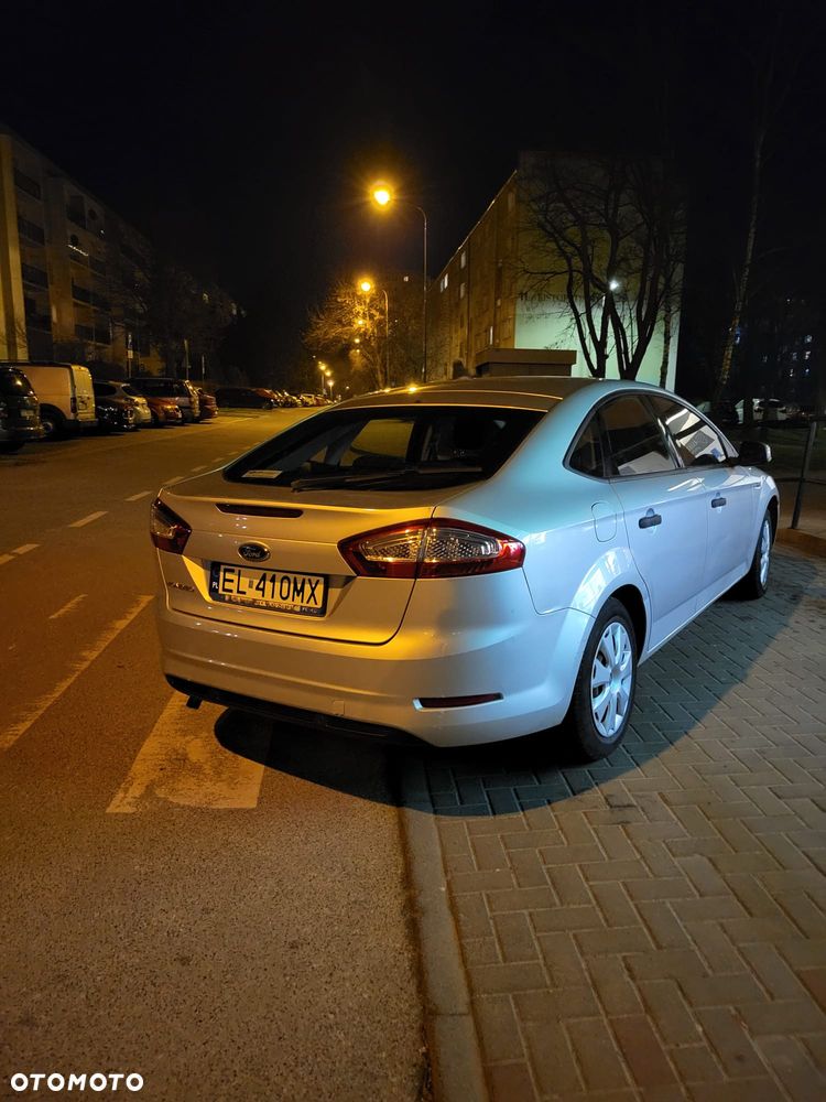 Ford Mondeo 2.0 Trend - 4