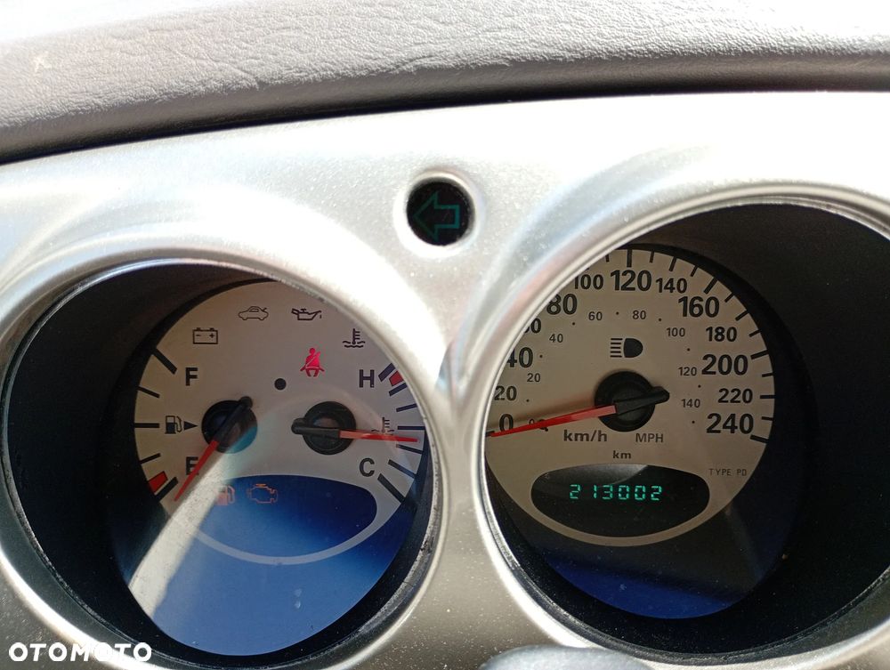 Chrysler PT Cruiser - 28