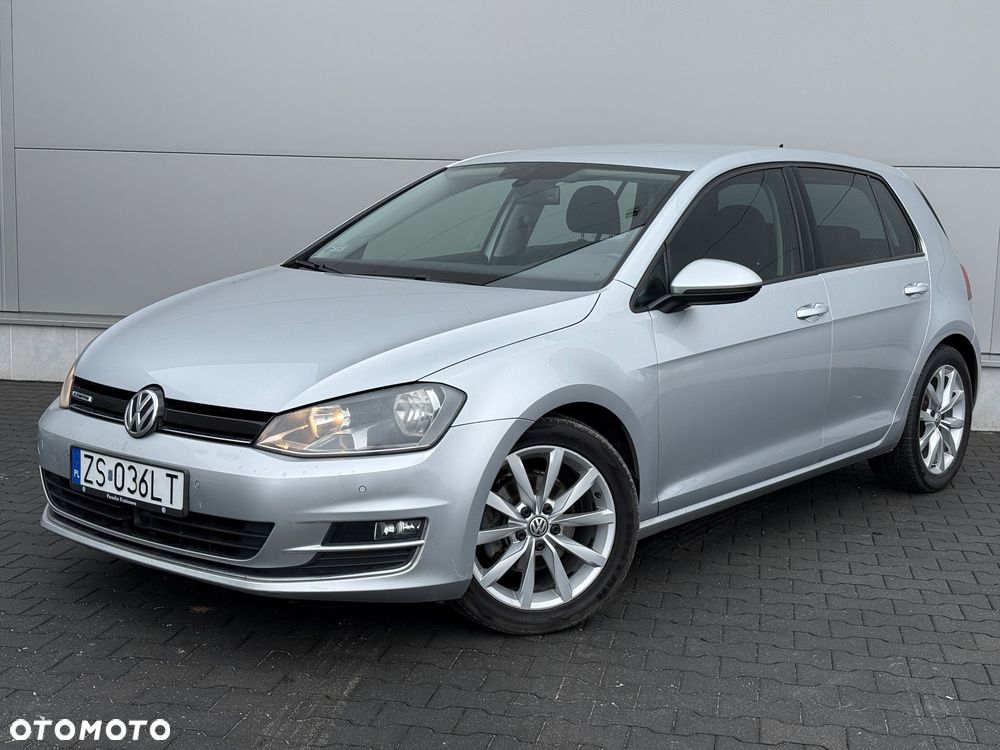 Volkswagen Golf - 3