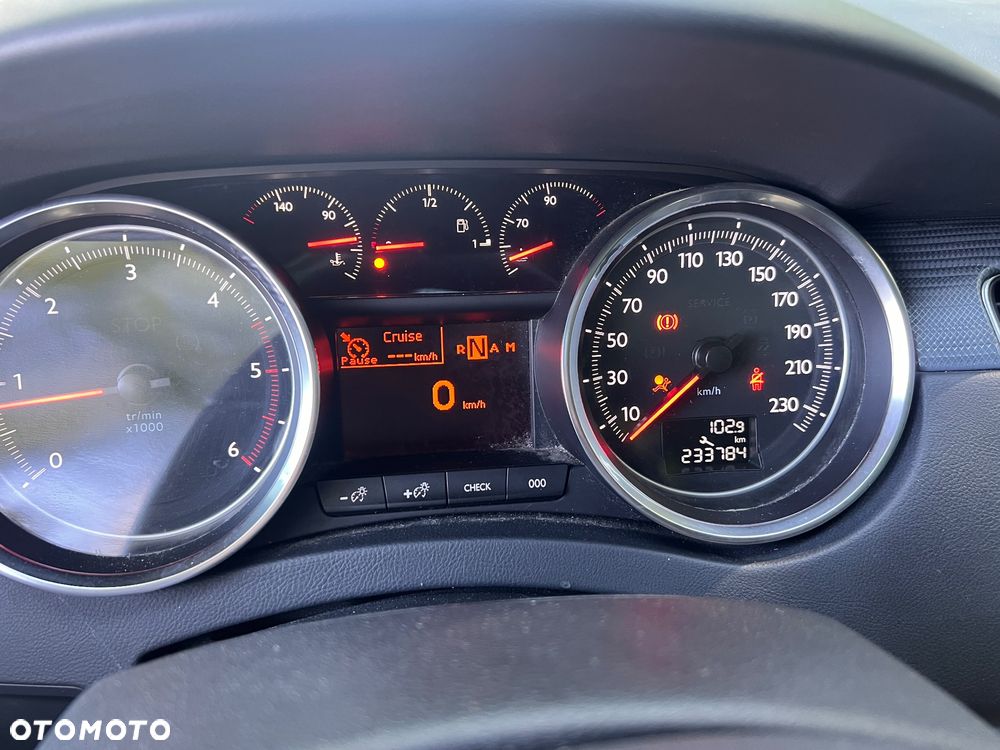 Peugeot 508 SW e-HDi 115 ETG6 Stop&Start Active - 13
