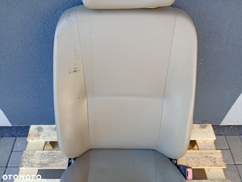 fotel przedni prawy pasażera zapinka vw crafter sprinter w906 2006-2017 - 3