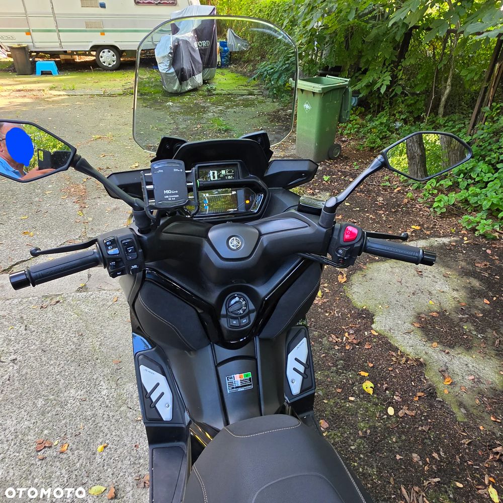 Yamaha Tmax - 5