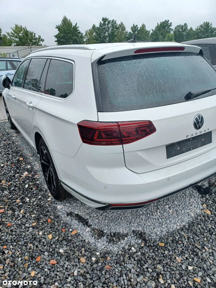 Volkswagen Passat 2.0 TDI SCR DSG Business - 3