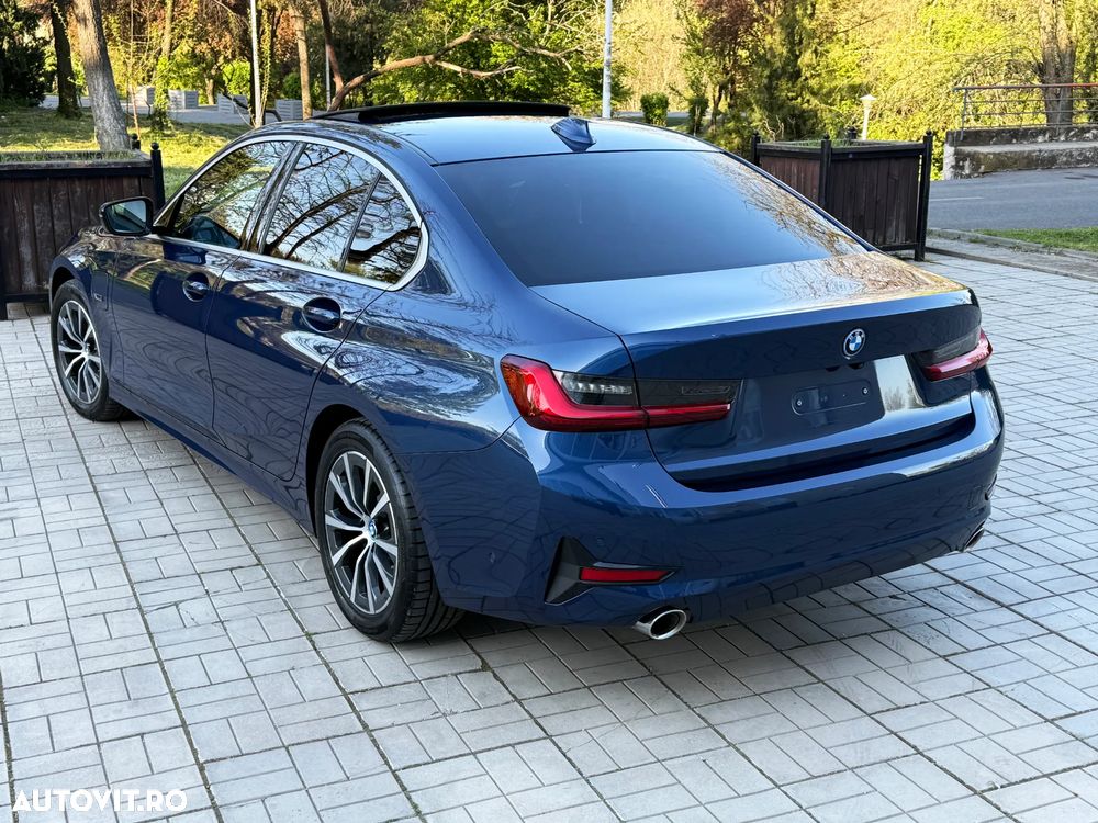 BMW Seria 3 320e Aut. Sport Line - 14