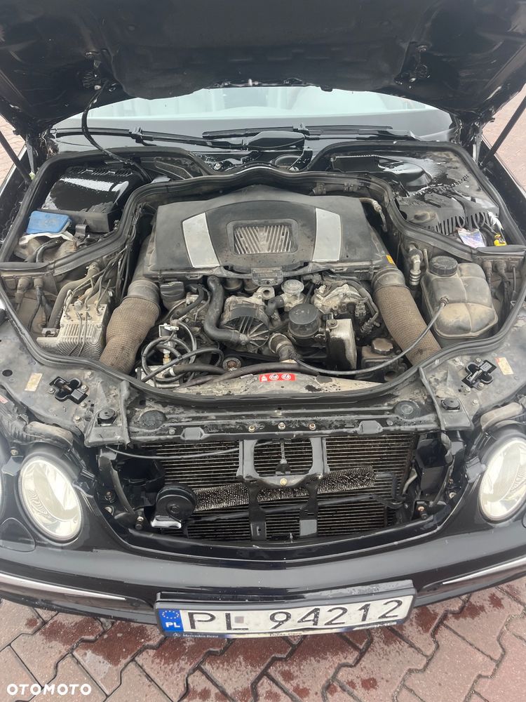 Mercedes-Benz Klasa E 280 4-Matic Avantgarde - 21