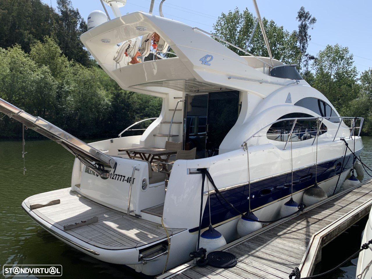 Azimut 42 Flybridge - 8