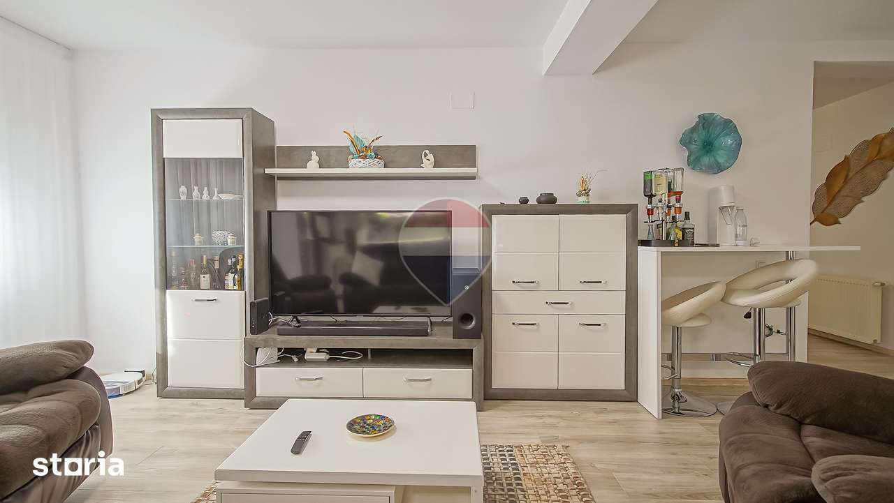 Apartament 4 camere Predeal | 125 mp + terasă 30 mp |Vedere la pădure — fotografia 2