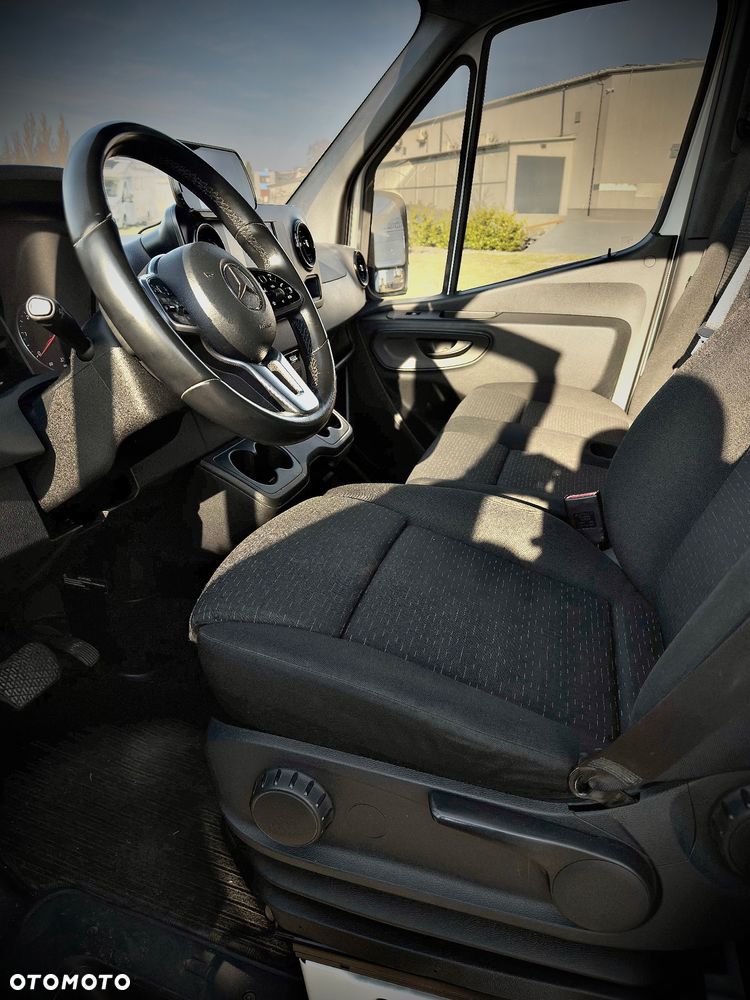 Mercedes-Benz sprinter - 11