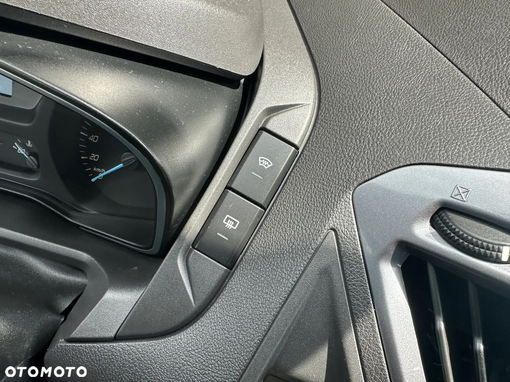 Ford Transit Custom - 23