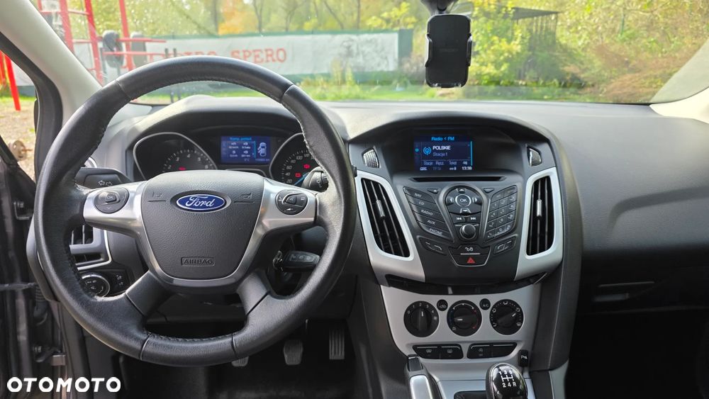 Ford Focus 1.0 EcoBoost Start-Stopp-System Champions Edition - 13