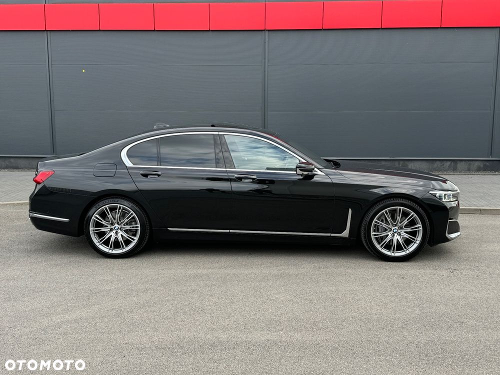 BMW Seria 7 750d xDrive - 24