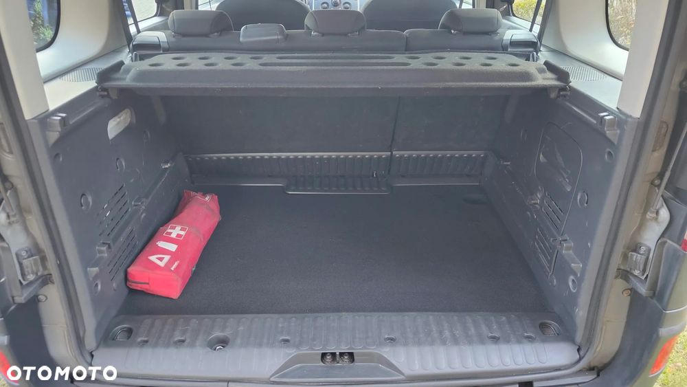 Renault Kangoo 1.5 dCi Energy Zen S&S - 28