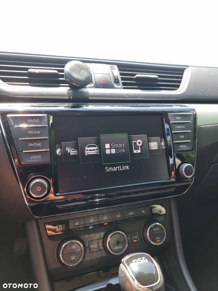 Skoda Superb 2.0 TDI Ambition DSG - 17