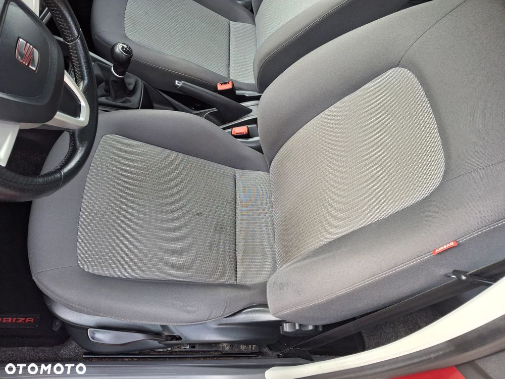 Seat Ibiza 1.4 16V Style - 11