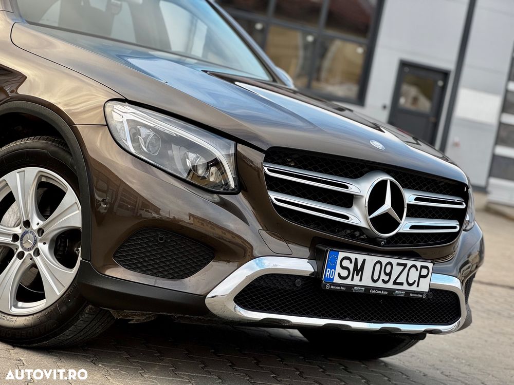 Mercedes-Benz GLC 220 d 4Matic 9G-TRONIC Exclusive - 31