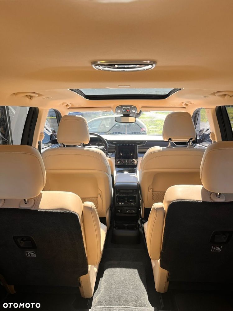 Jeep Grand Cherokee - 7
