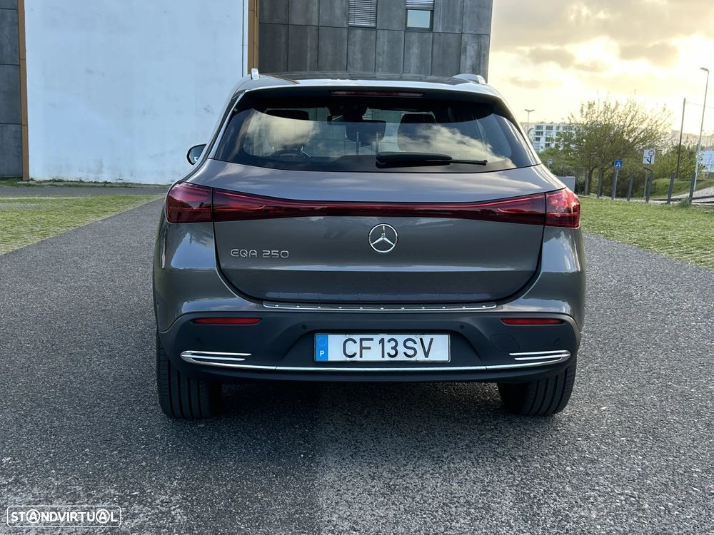 Mercedes-Benz EQA 250 Progressive - 7