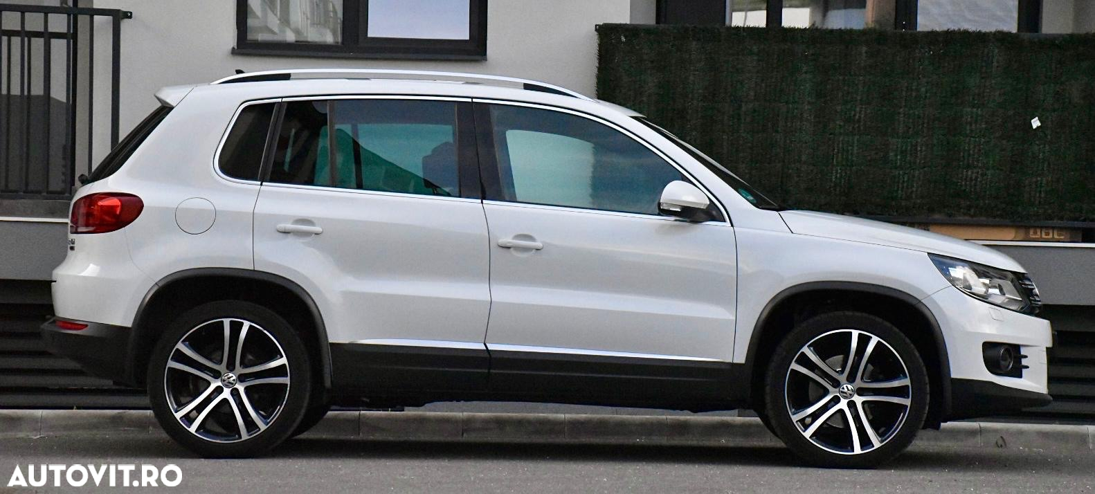Volkswagen Tiguan 2.0 TDI SCR 4MOTION BlueMotion Technology DSG Lounge Sport & Style - 18