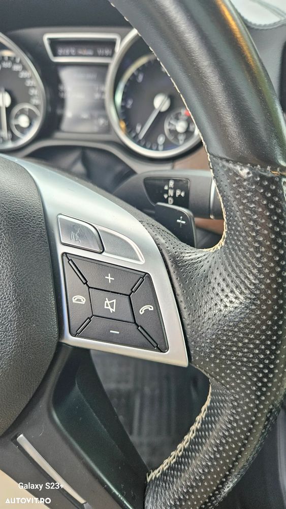 Mercedes-Benz ML 350 BlueTEC 4MATIC 7G-TRONIC - 15