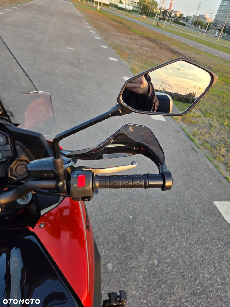 Kawasaki Versys 1000 - 9