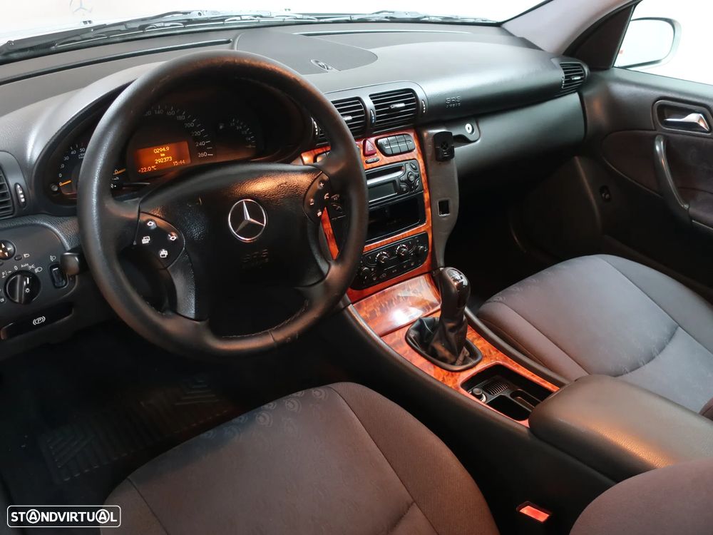 Mercedes-Benz C 220 CDi Classic - 16