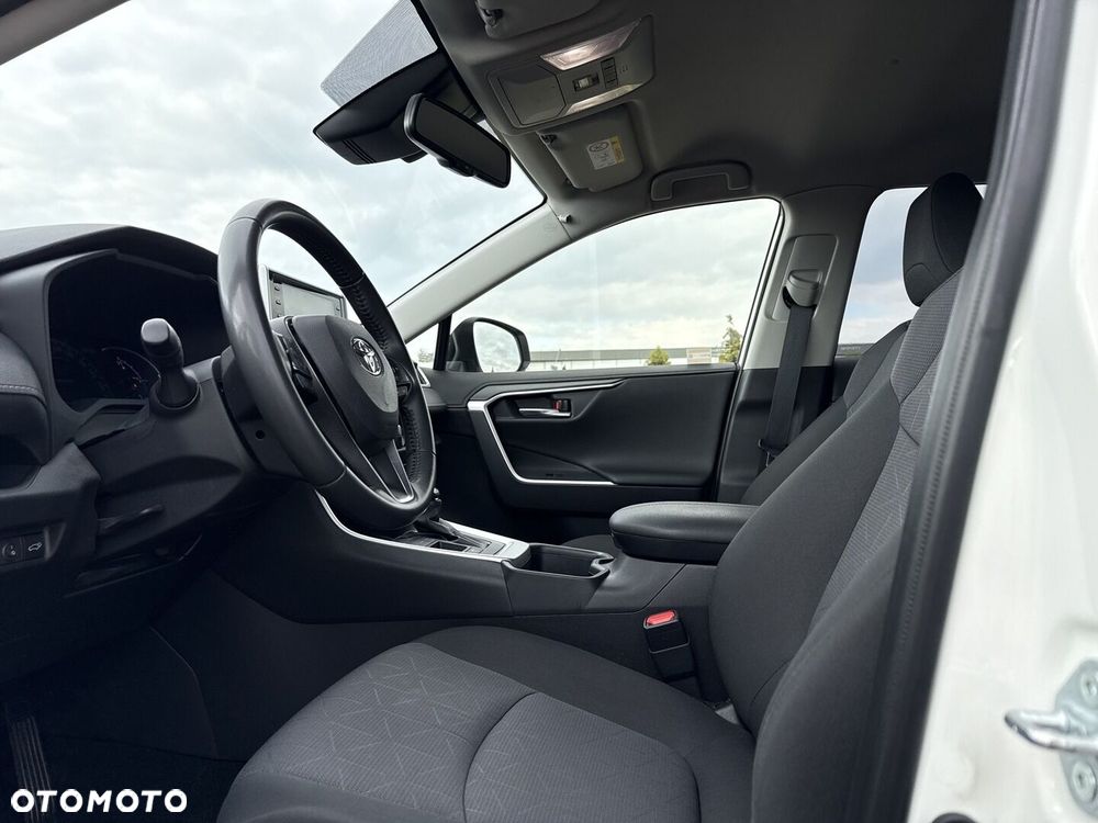 Toyota RAV4 - 17