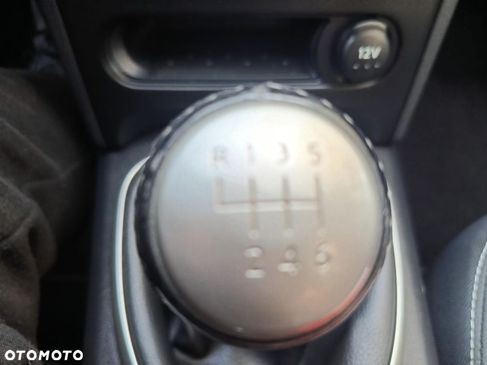 Nissan Qashqai+2 2.0 tekna - 22