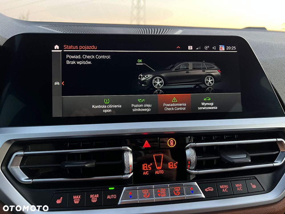 BMW Seria 3 330i xDrive M Sport - 34