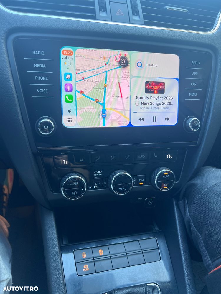 Skoda Octavia 2.0 TDI DSG Style - 18