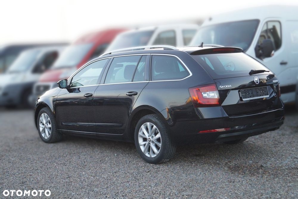 Skoda Octavia - 5