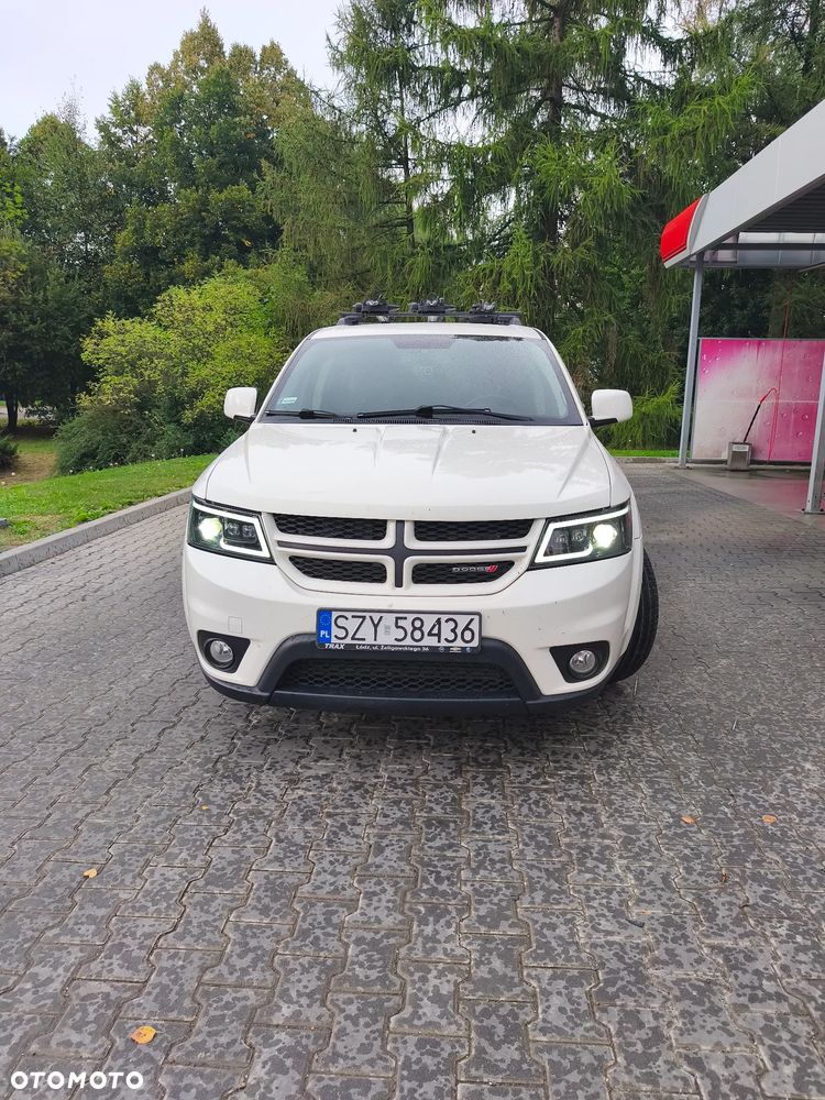 Fiat Freemont 2.0 Multijet 16V DPF Automatik Allrad Lounge - 2